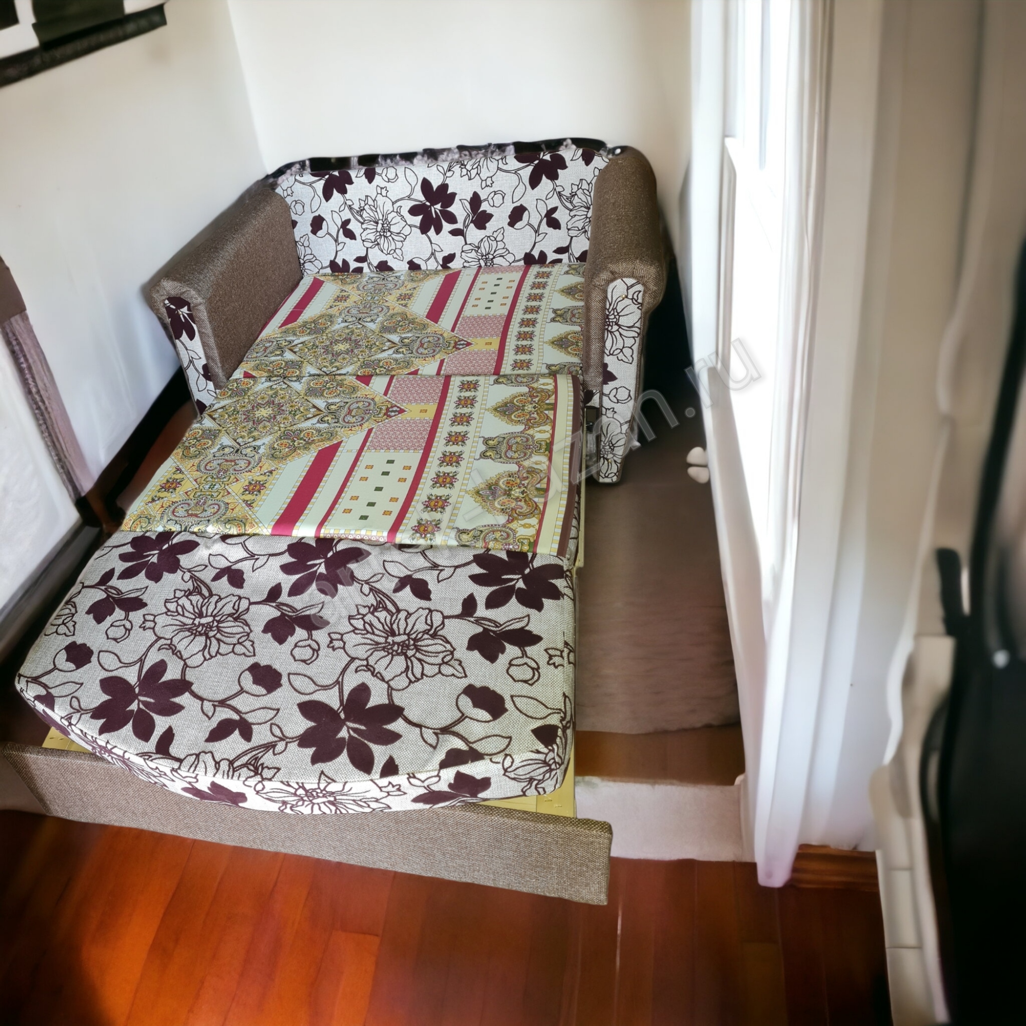 впередвыкатной диван Лика фото № 12. Купить недорогой диван по низкой цене от производителя можно у нас.